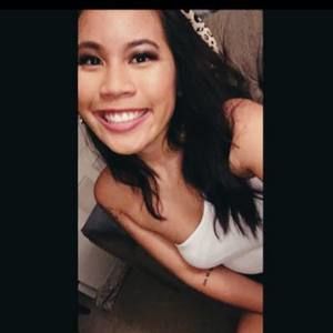 Meet your Posher, Julianna